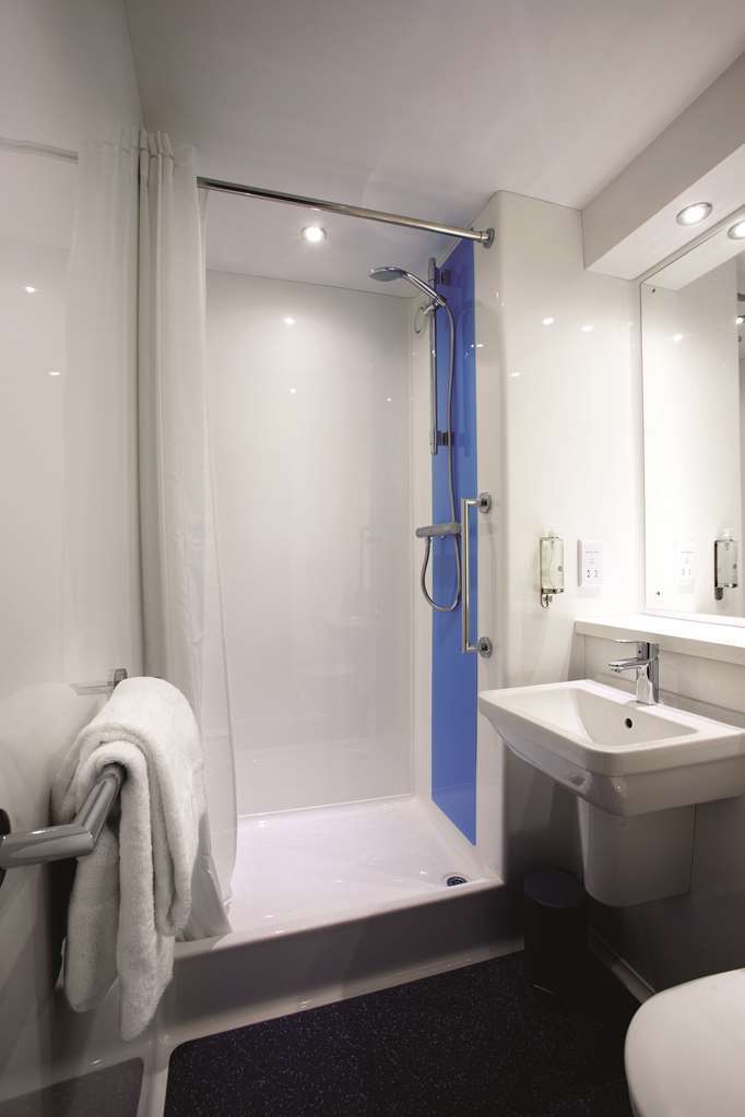 Travelodge High Wycombe Central Pokoj fotografie